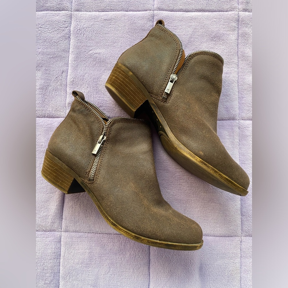 LUCKY BRAND cowgirl leather booties